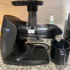 Ninja Juicer